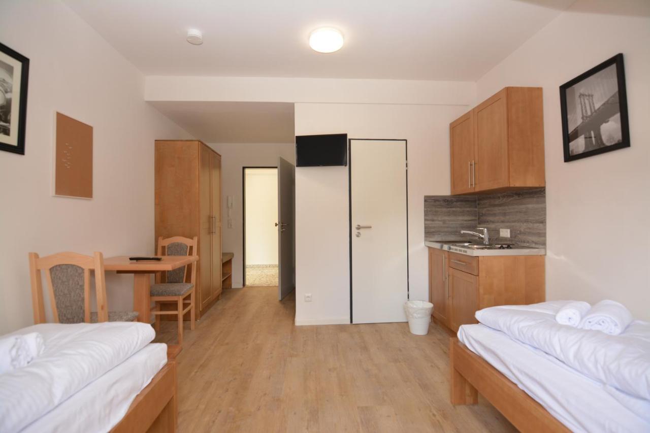 G&G Boardinghouse Aparthotel Aalen Exterior photo